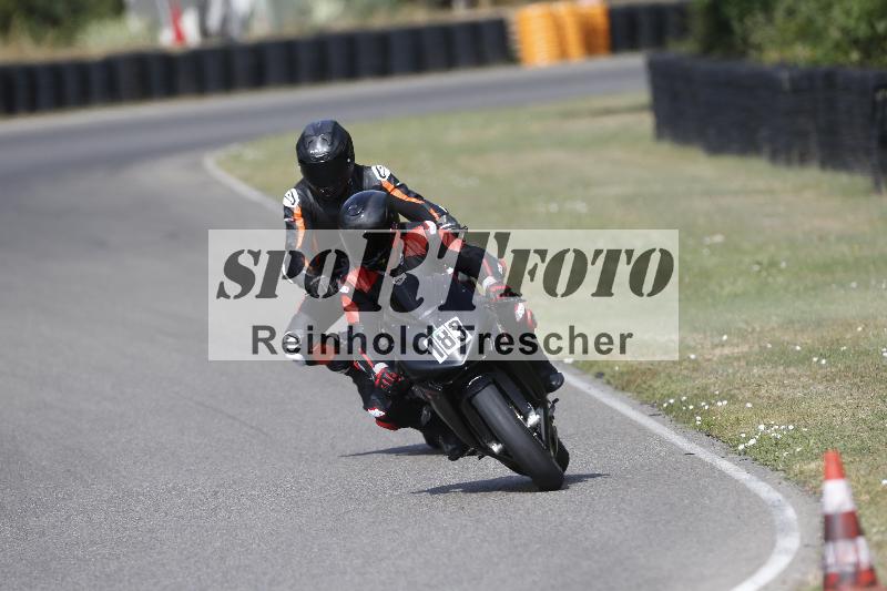 /37 09.08.2026  Pluess Motosport ADR/Freies Fahren/183